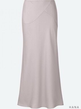 Uniqlo Hana Tajima Long Skirt (Olive)